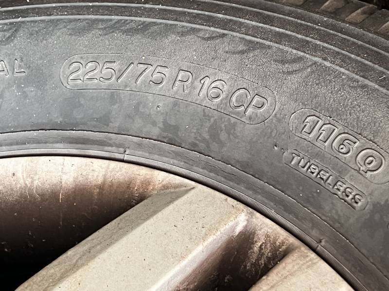 img_9926.jpg img_9926.jpg